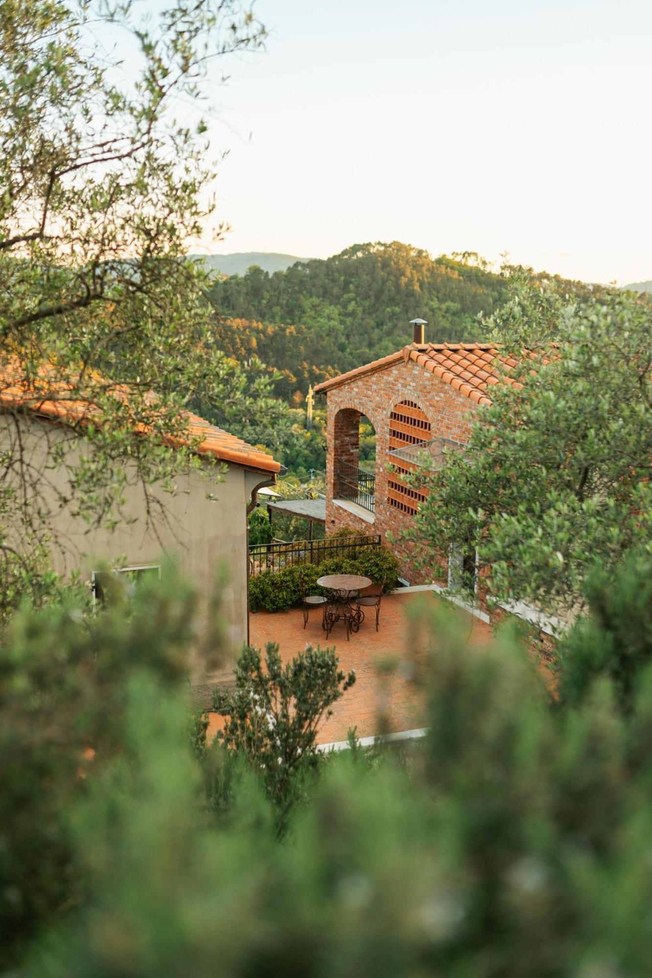Agriturismo La Burlanda Fosdinovo Exteriör bild